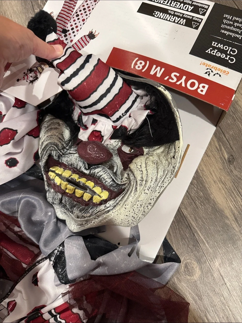 Way To Celebrate scary clown